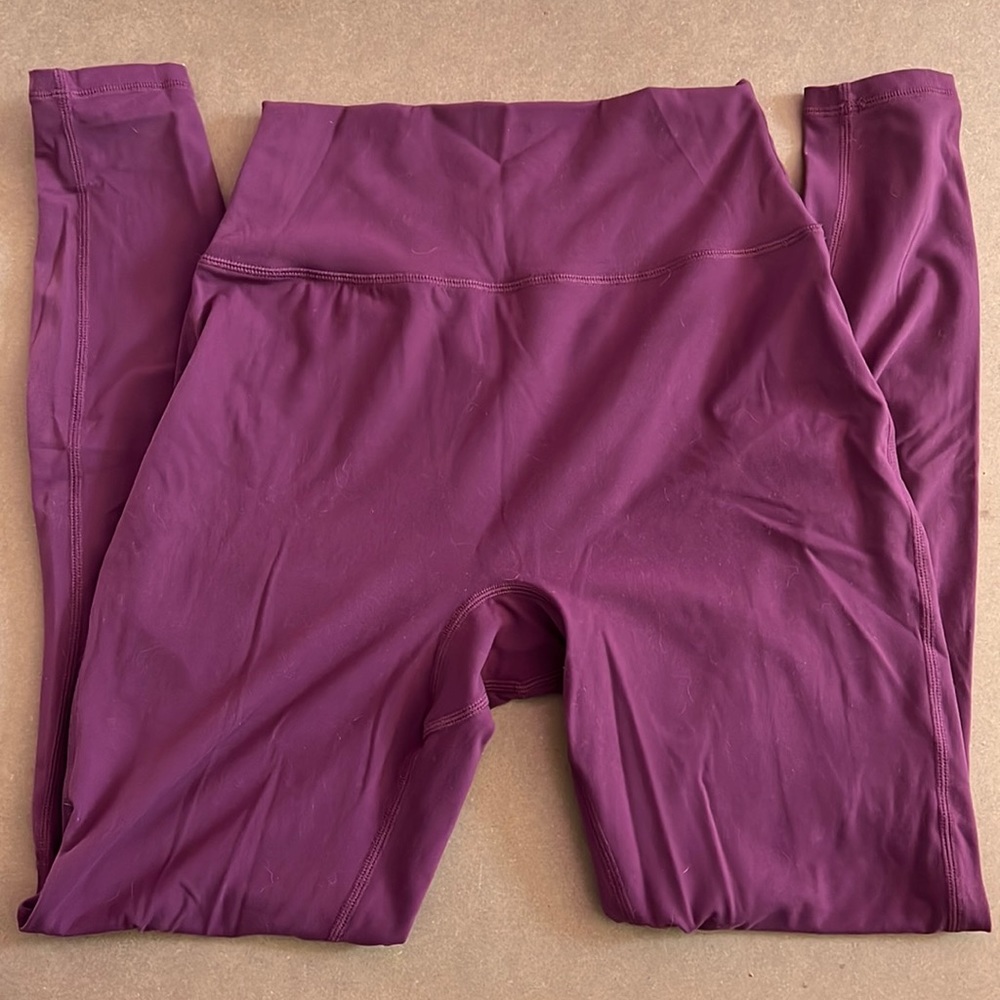 BuffBunny Legacy Legging - La Reina (Maroon)